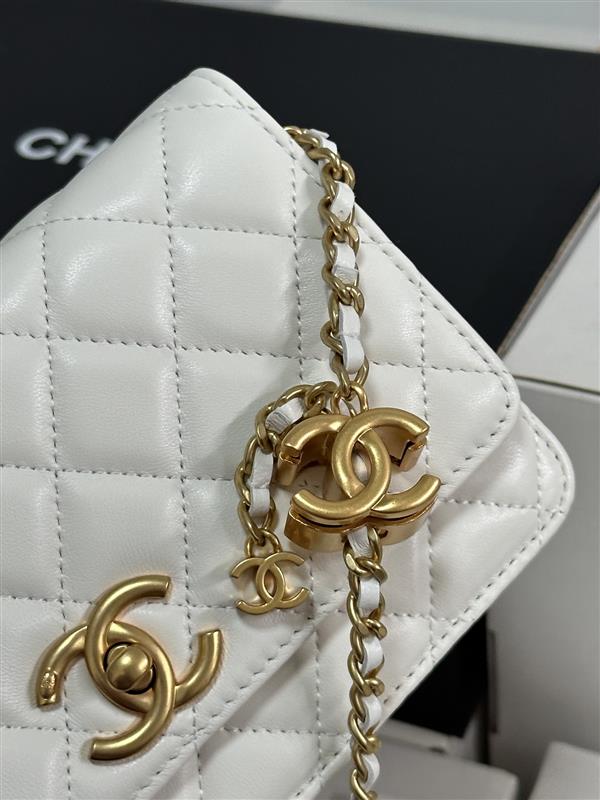 2026127205140750 700